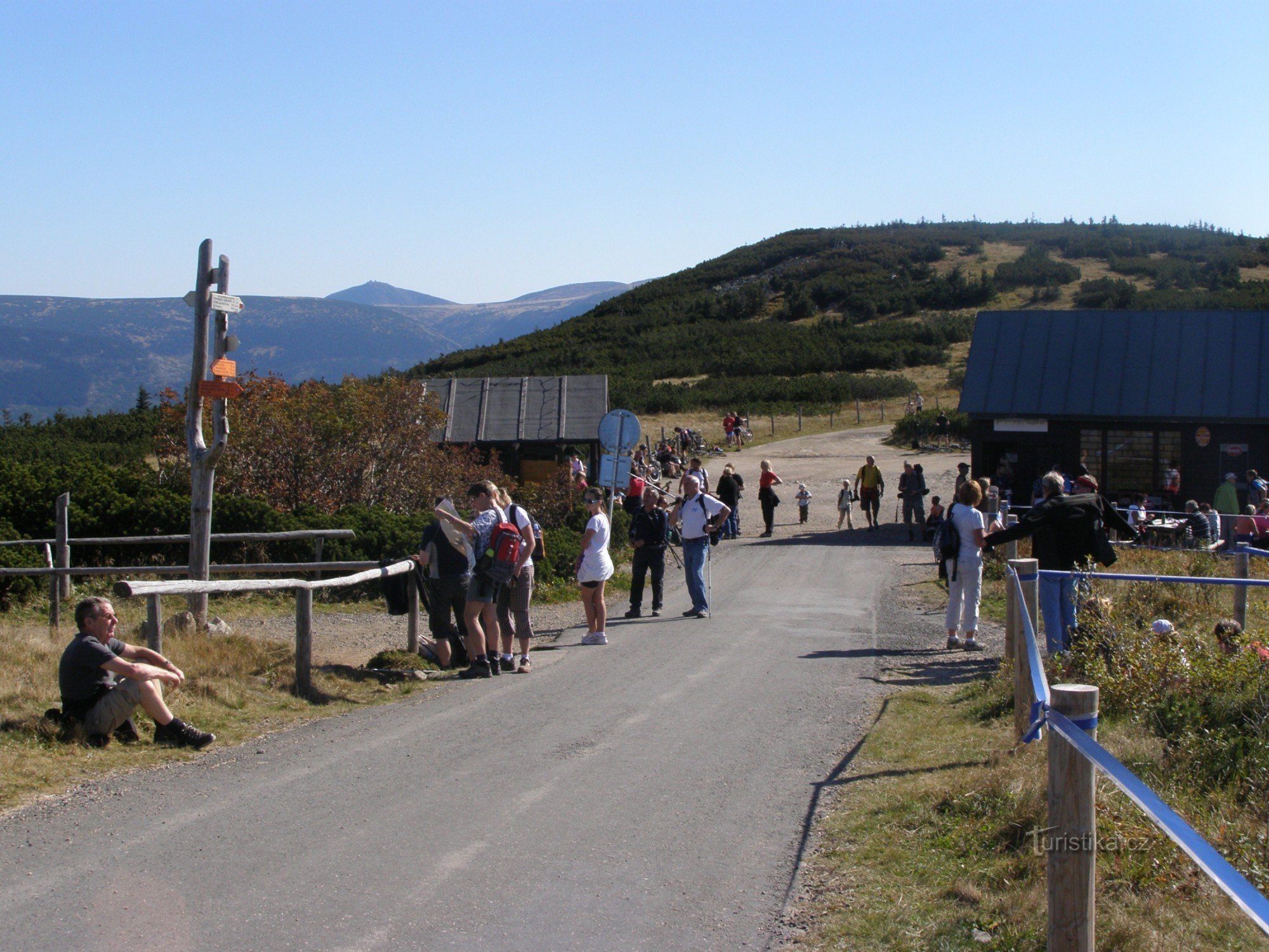 tourist crossroads Krkonoše - Vrbatova bouda