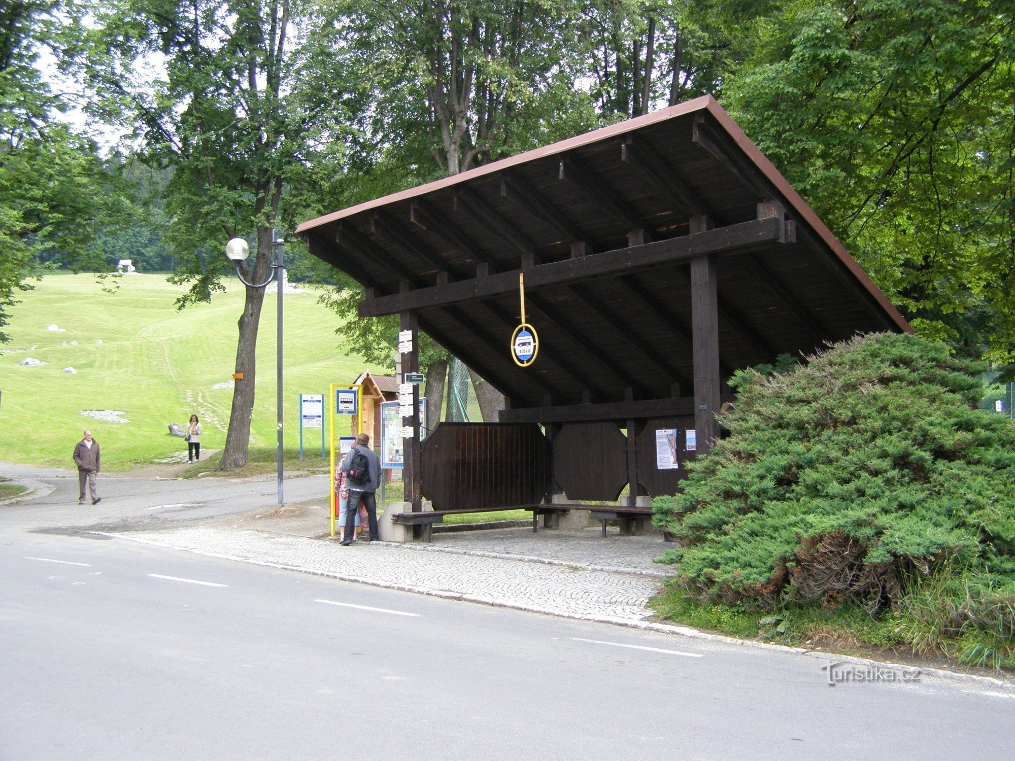 Touristische Kreuzung Lázně Jeseník - Endbus