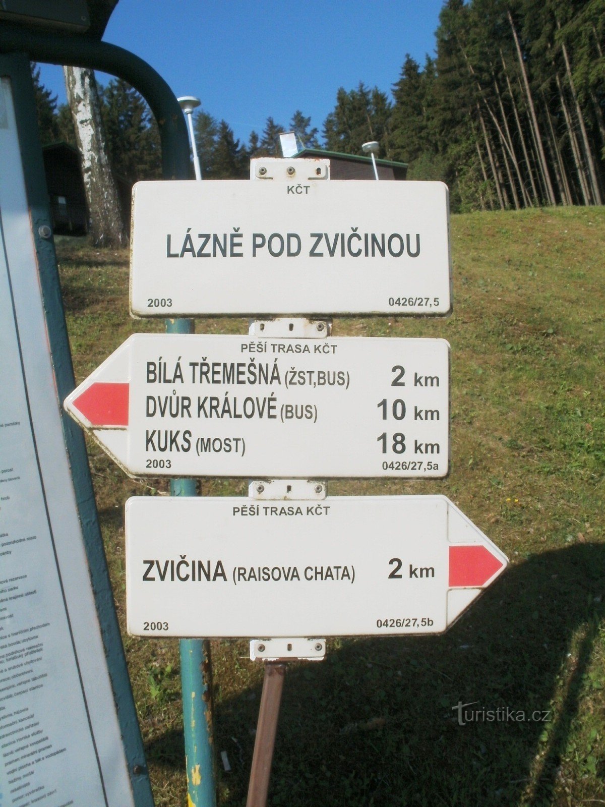 o cruzamento turístico de Lázně pod Zvičinou
