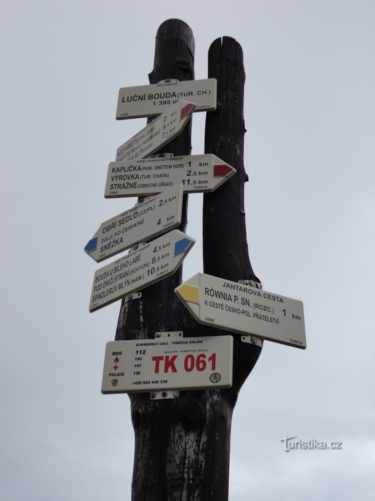 tourist crossroads Luční bouda