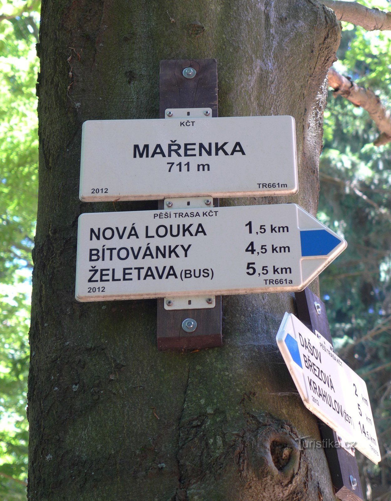 Toeristisch kruispunt Mařenka (foto door Eva Koutná)