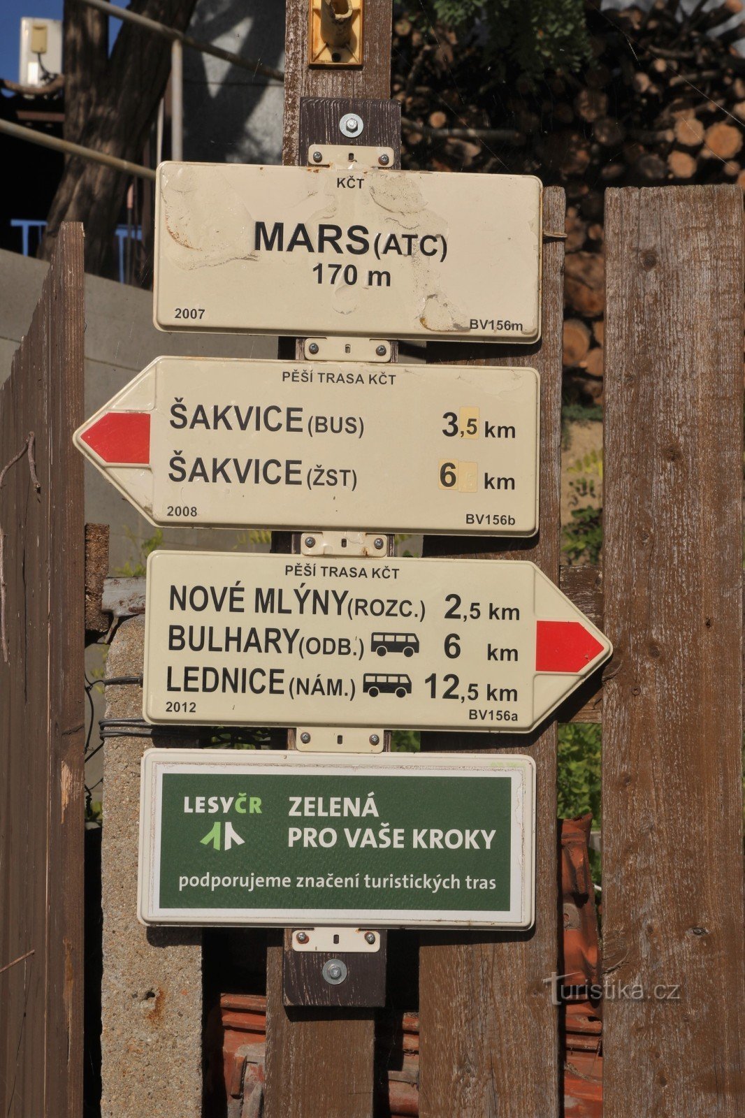 Turističko križanje Mars, kamp