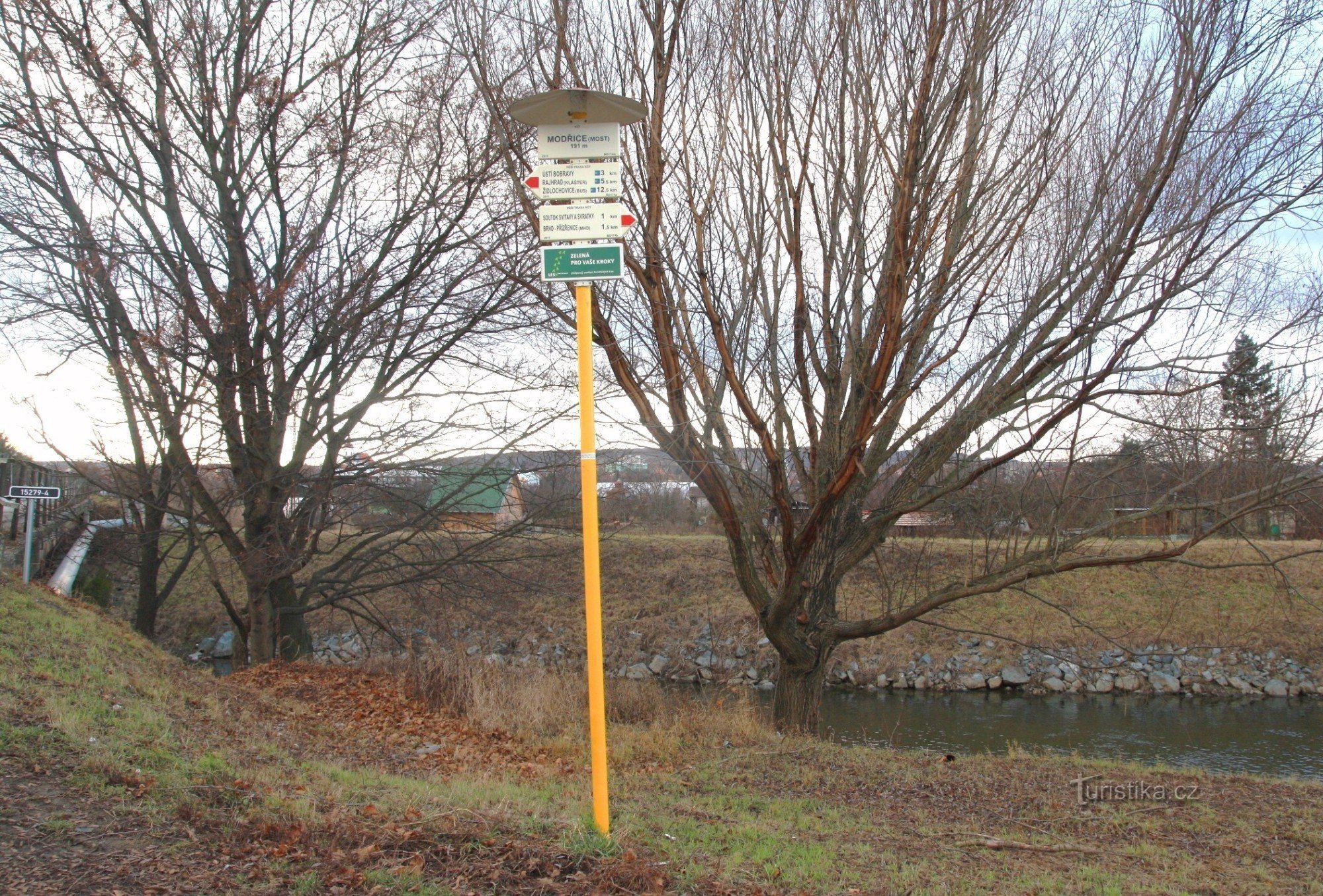 Tourist crossroads Modřice-most