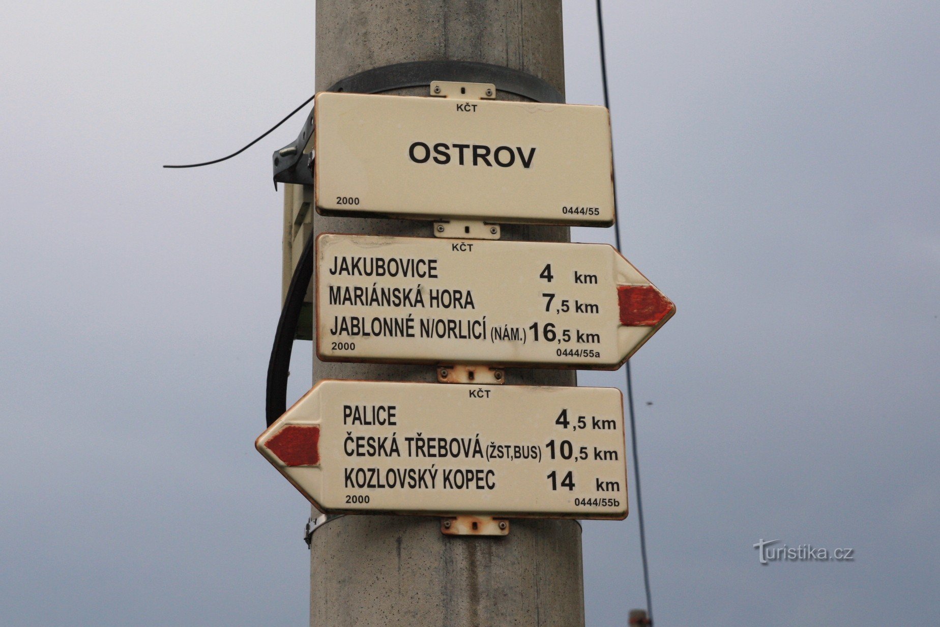 Turisztikai útkereszteződés Ostrov
