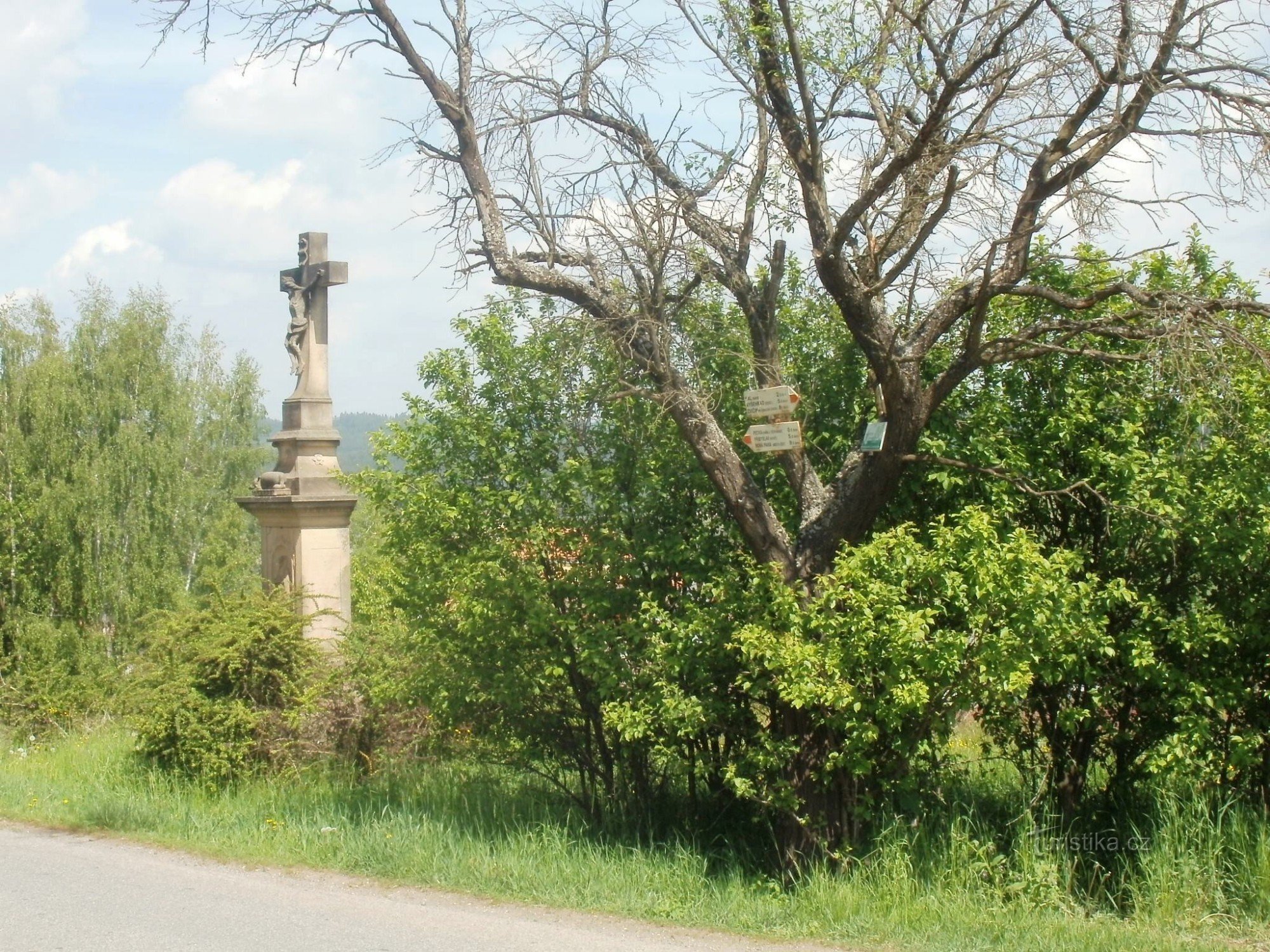 turistično križišče Pecka - nad gradom