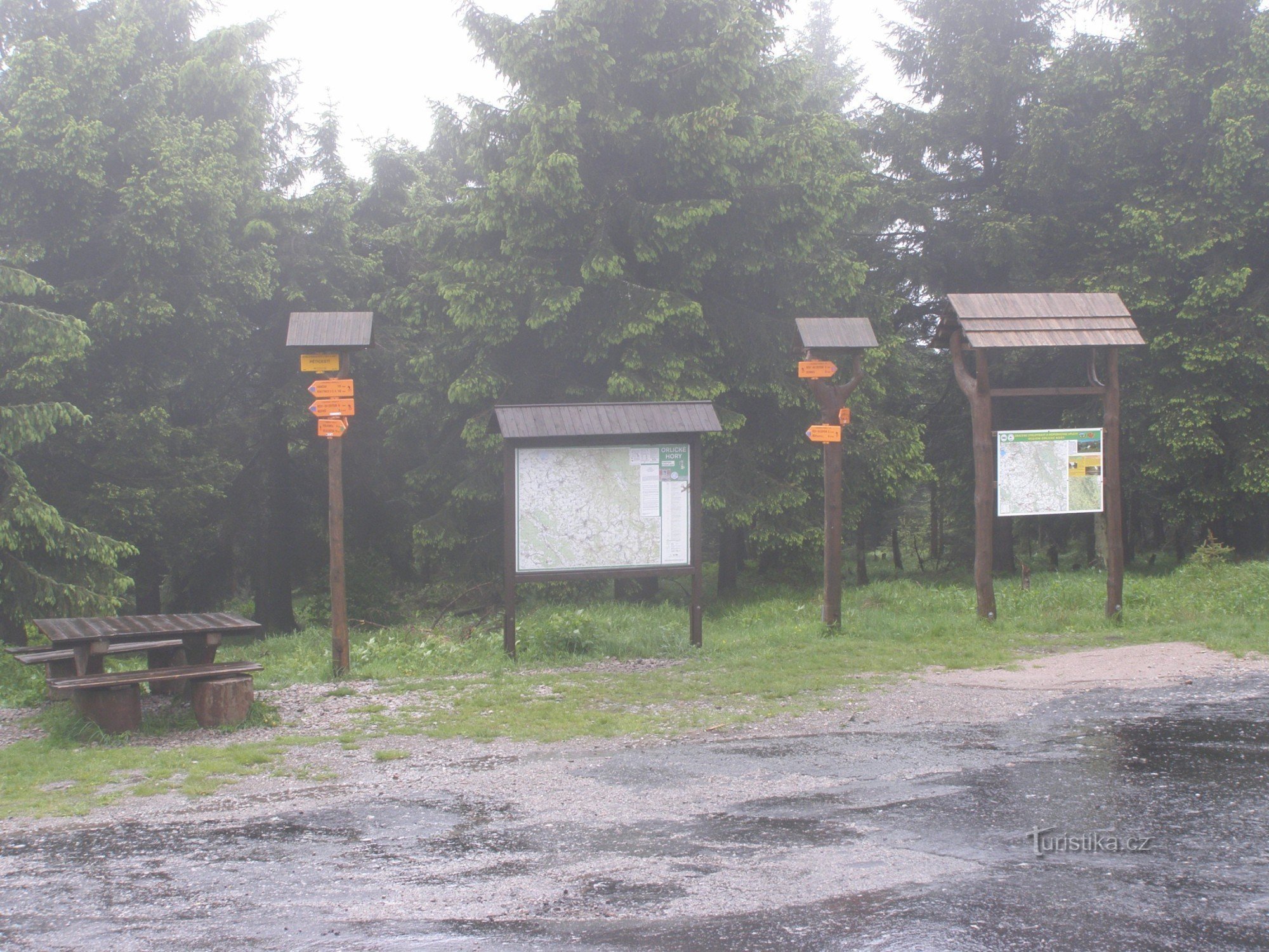 Encrucijada turística de Pěticestí