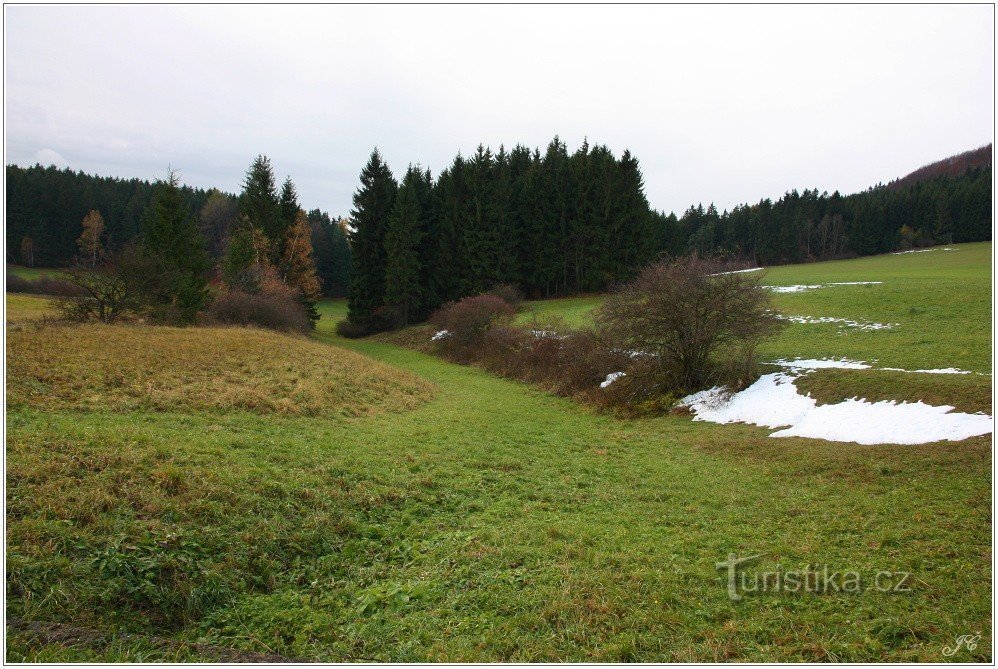 Turistkorsning Under Machovské Končinami