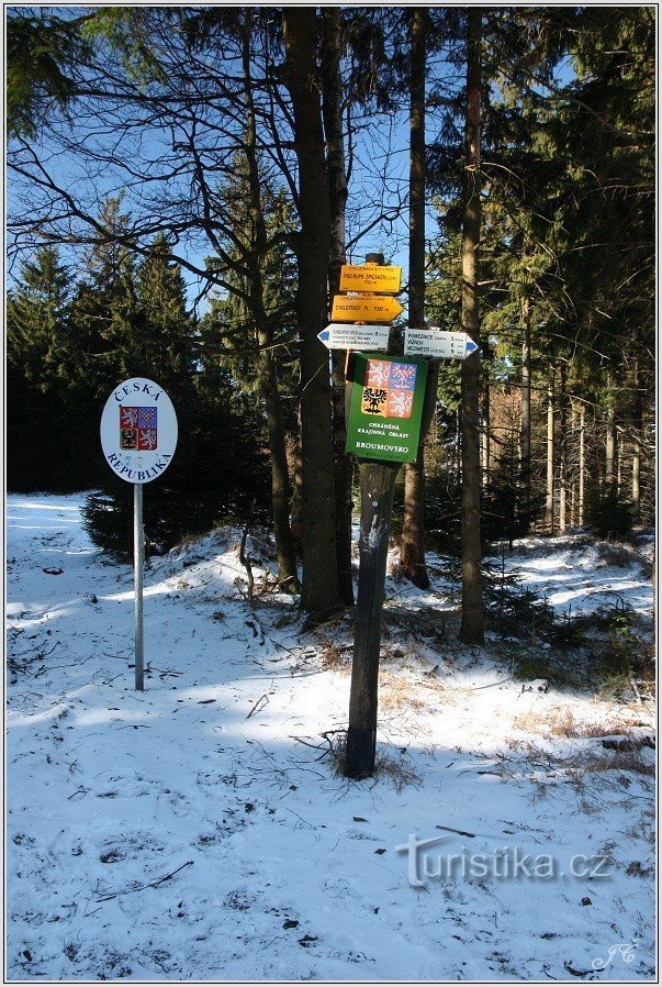 Turistkorsning Under Ruprechtický Špičák