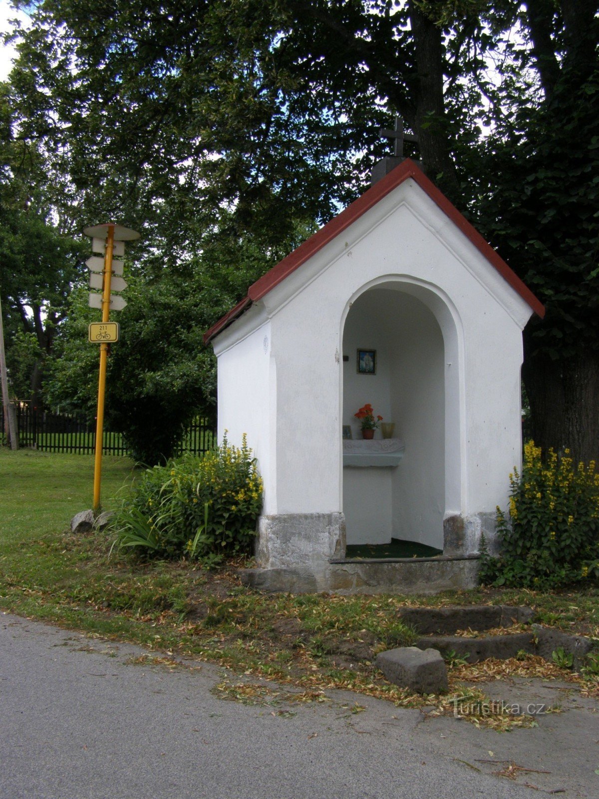 tourist crossroads Polevsko