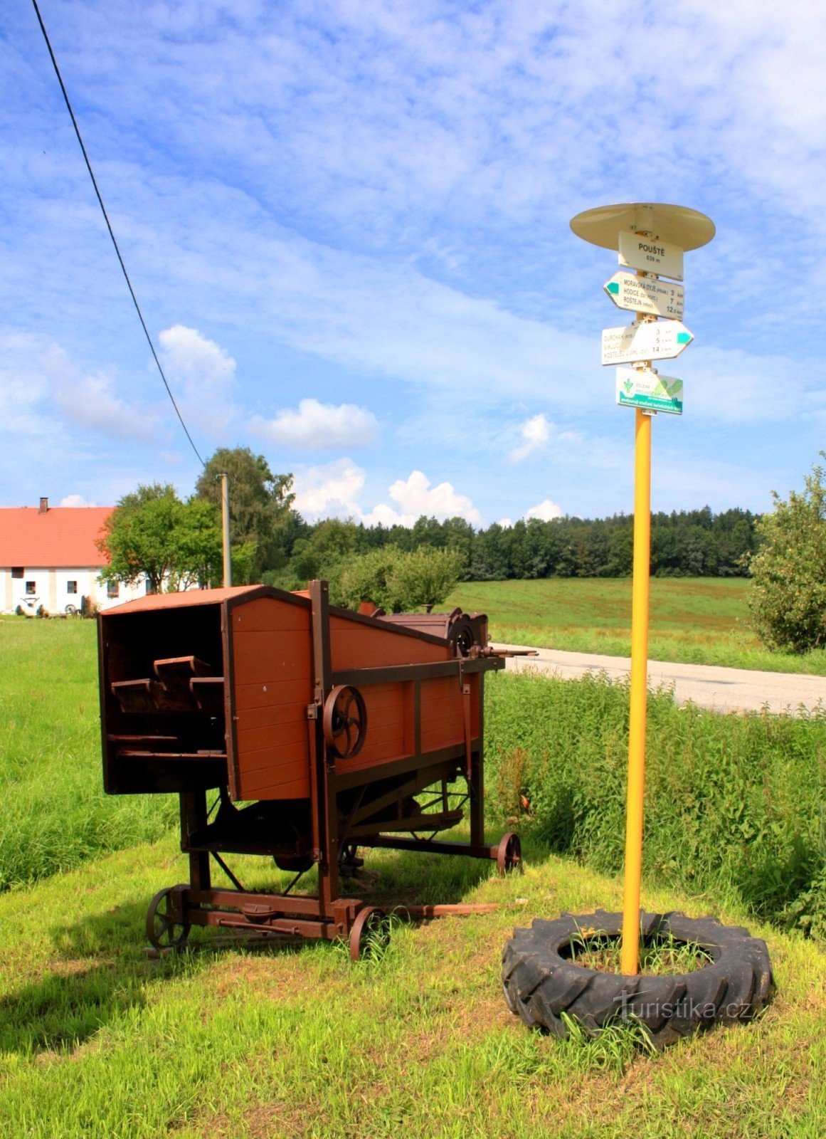 Toeristisch kruispunt Poustě