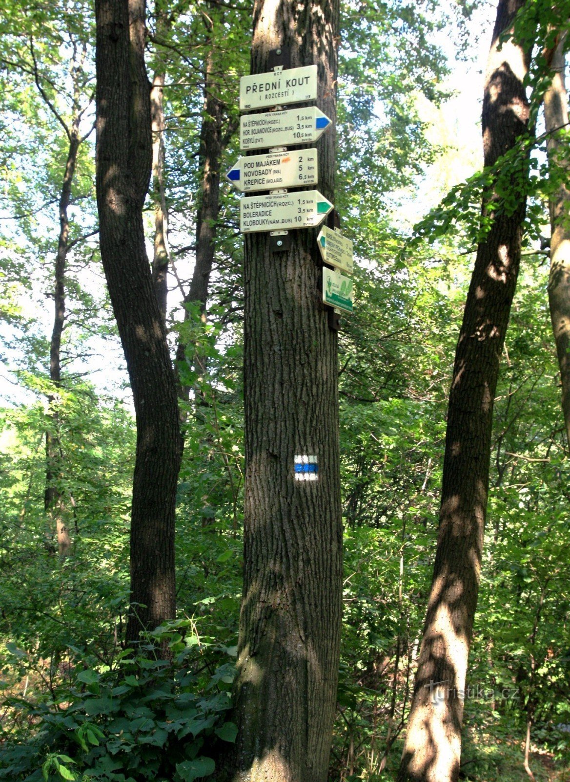 Turistické rozcestí Přední kout sedlo