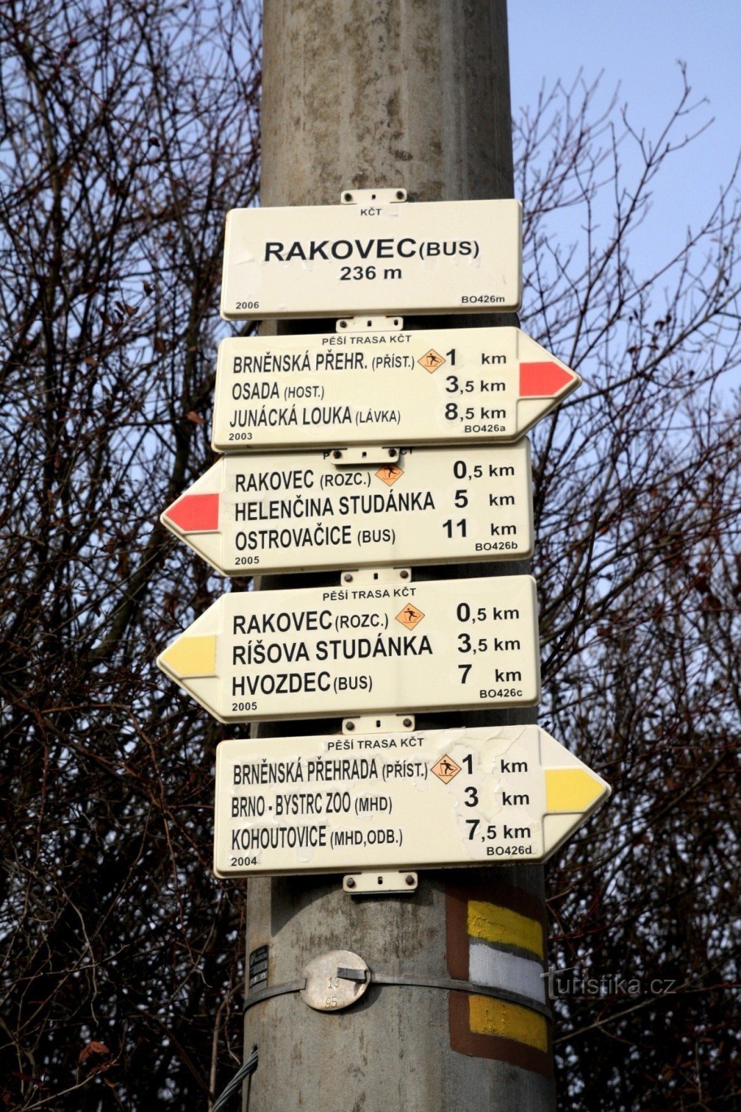 Turistvejkryds Rakovec, BUS