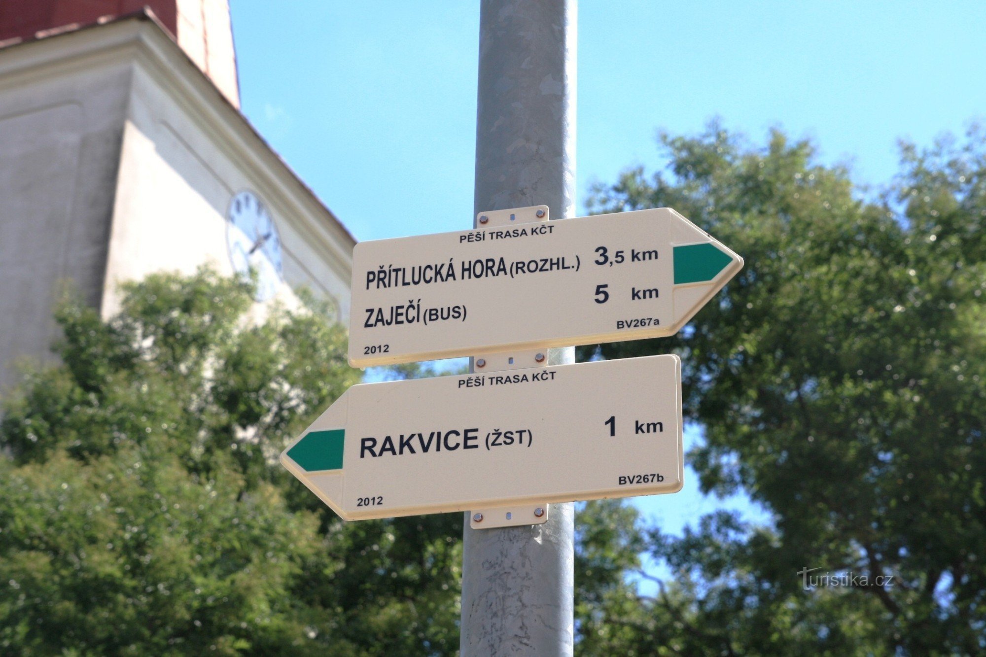 Rakvice tourist crossroads