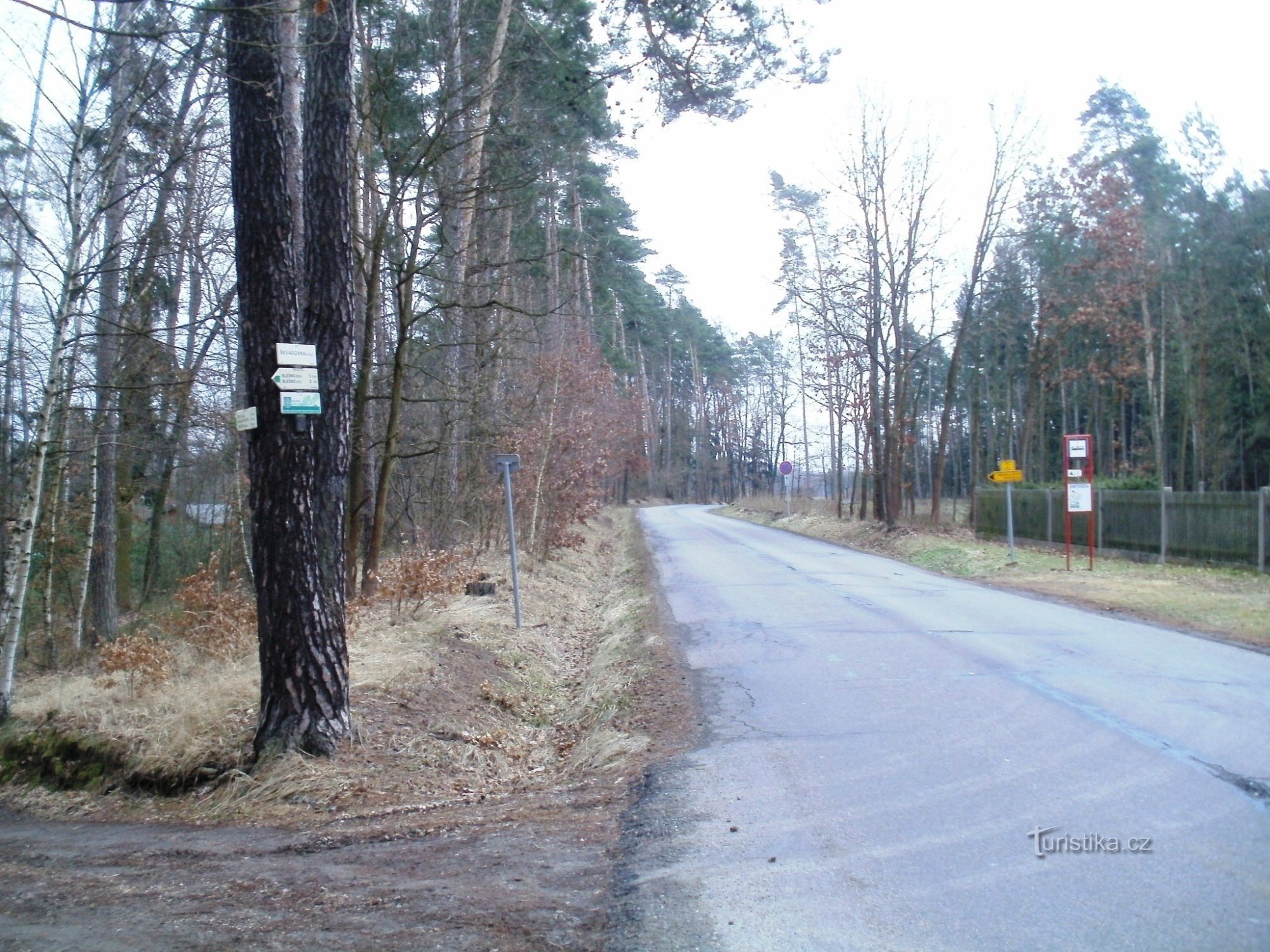 Touristenkreuzung Škvárovka