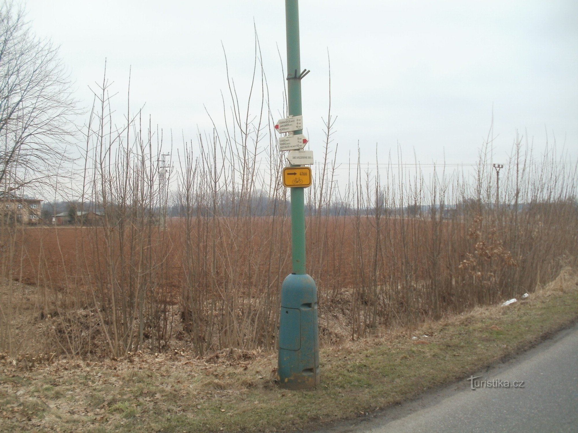 turistkorsning Smiřice - nära bron