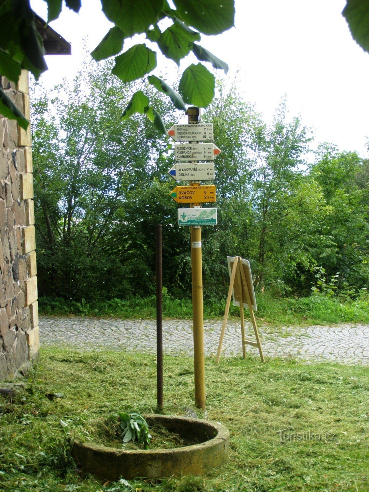 Tábor tourist crossroads - at the lookout tower