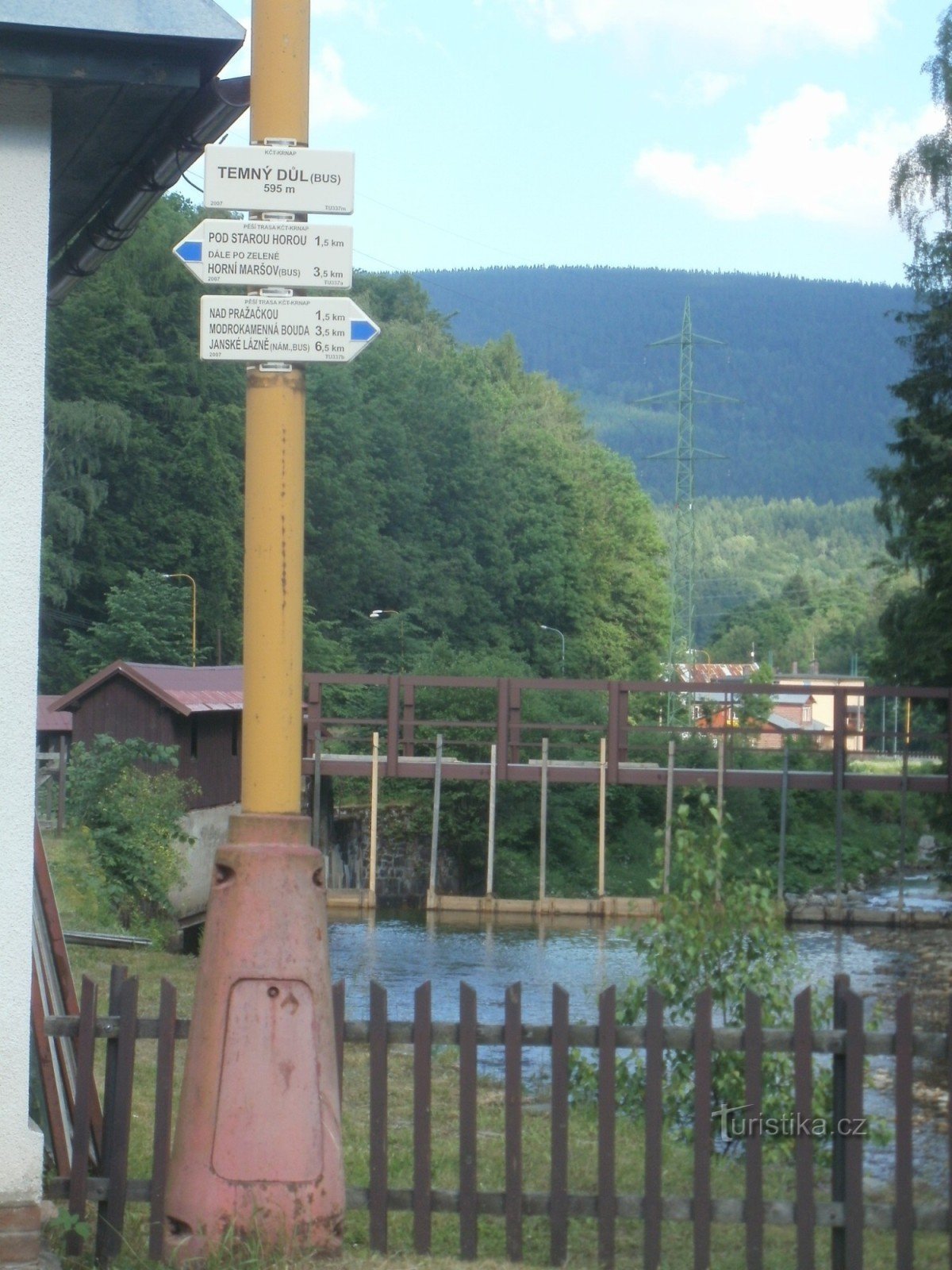 tourist crossroads Temný důl