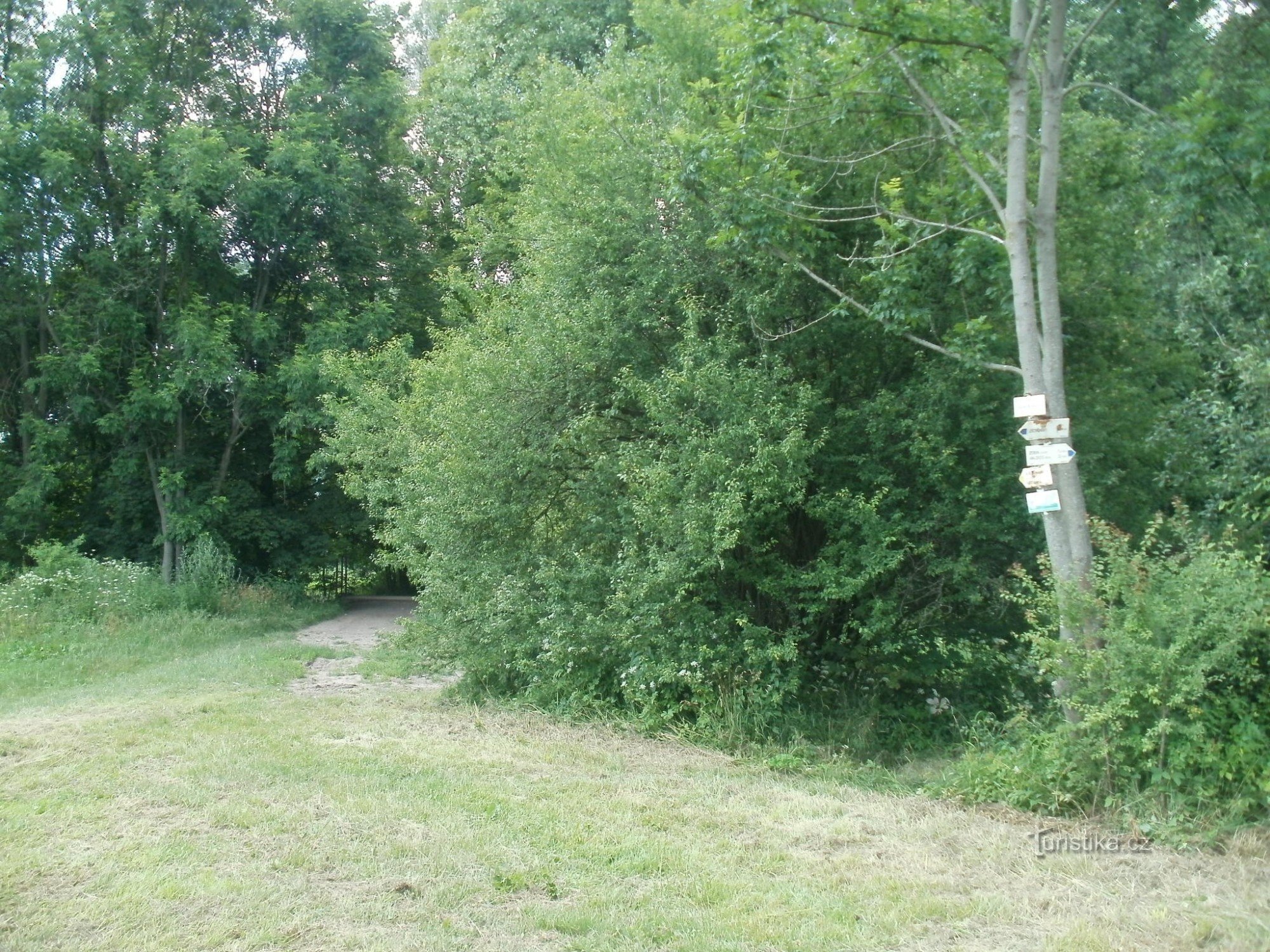 tourist crossroads U Bílého mlýn