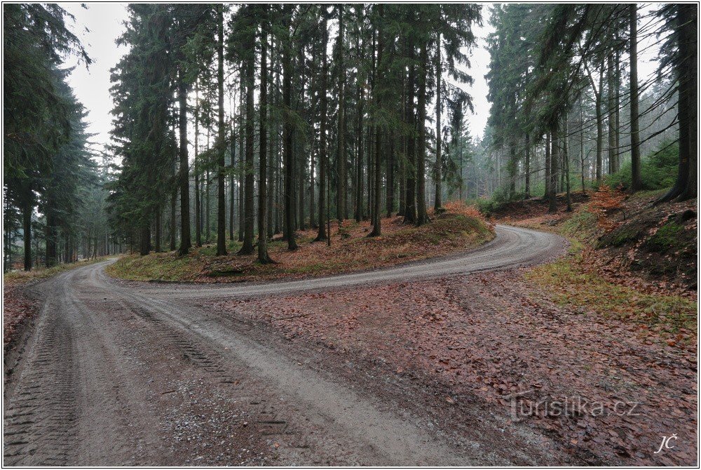 Tourist crossroads U Hájovna