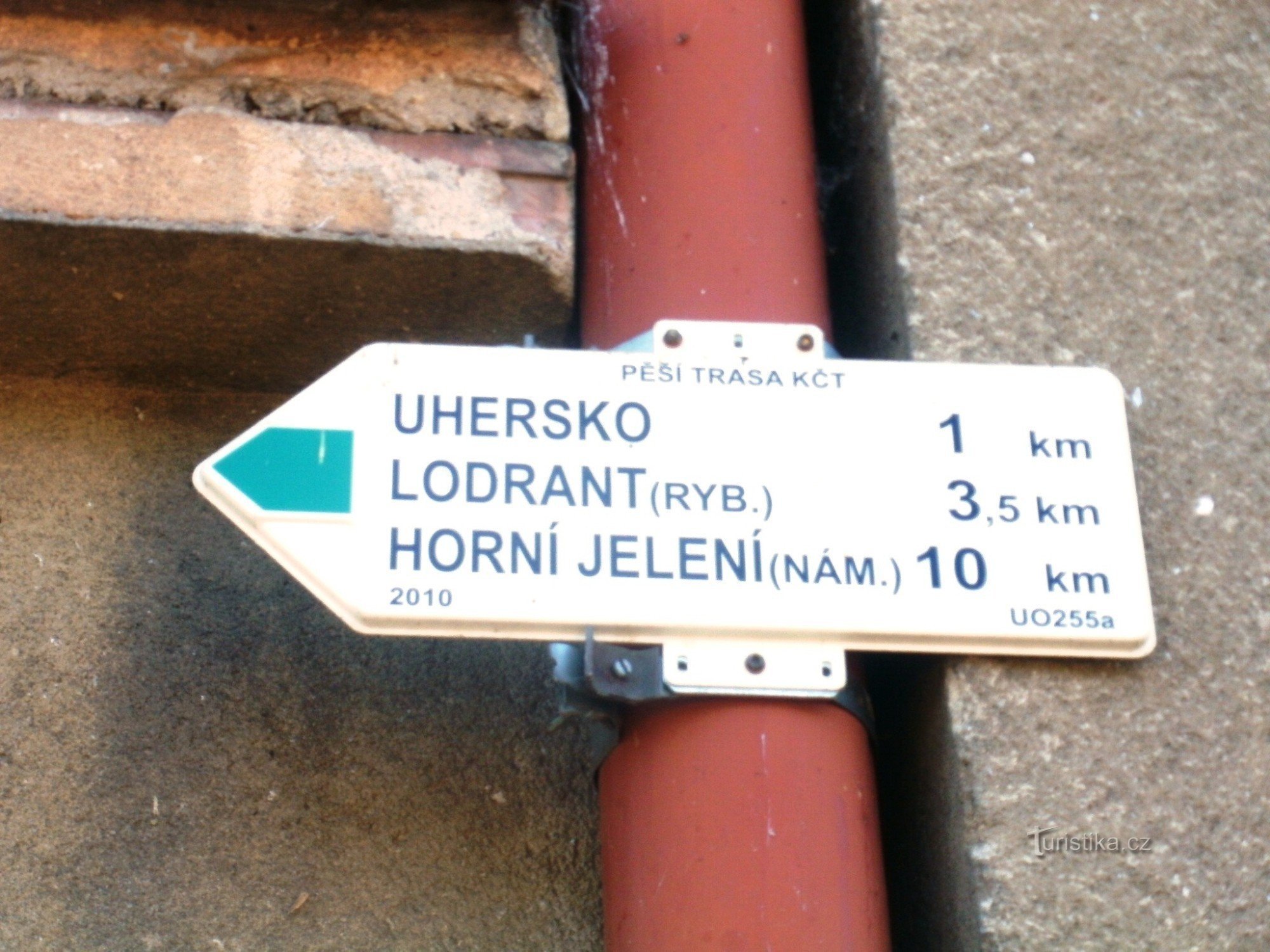 toeristisch kruispunt Hongarije - spoorweg, treinstation