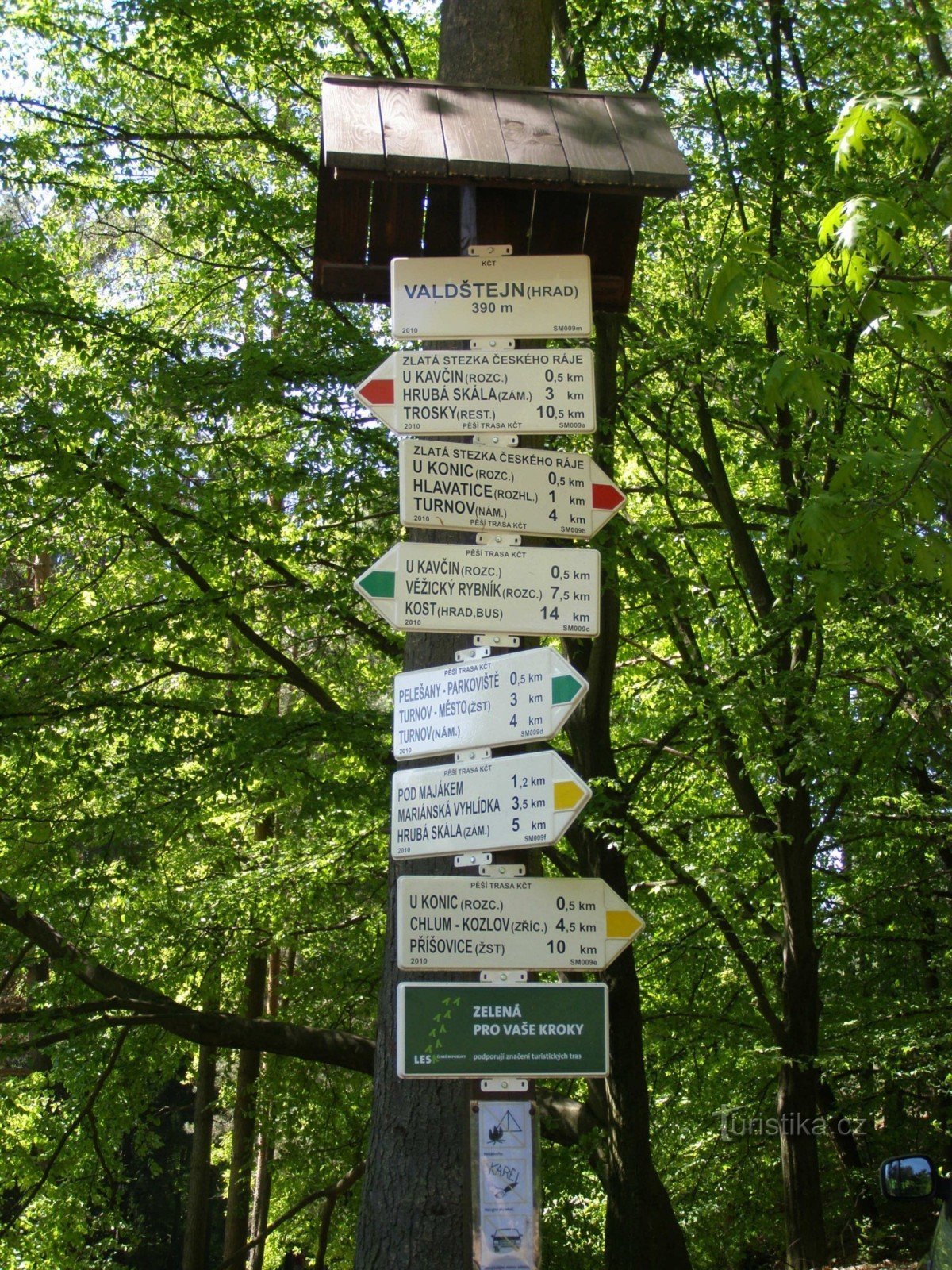 Touristenkreuzung Valdštejn