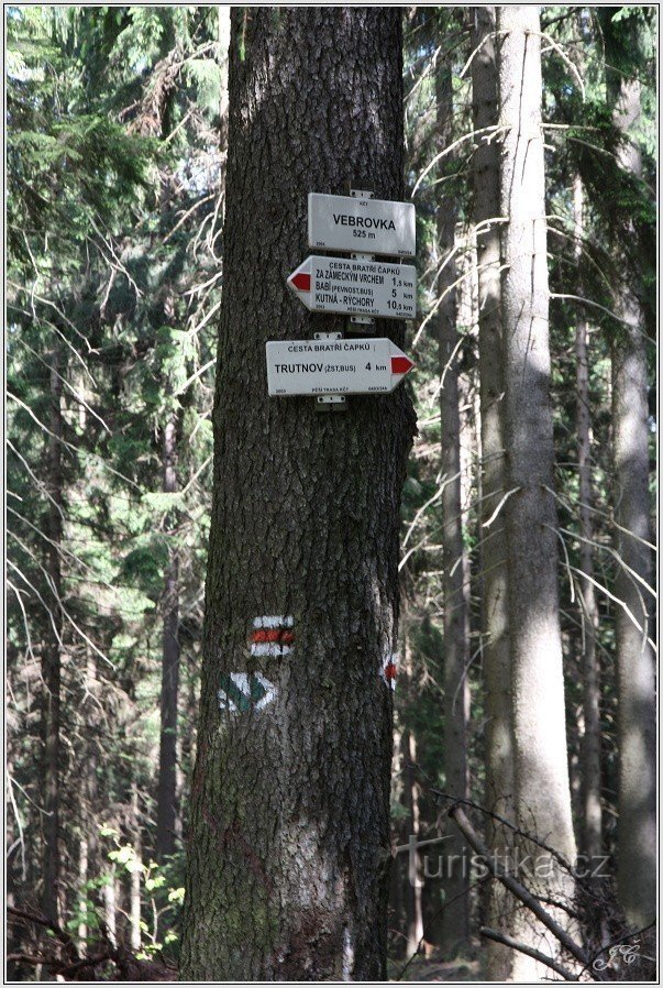 Tourist crossroads Vebrovka