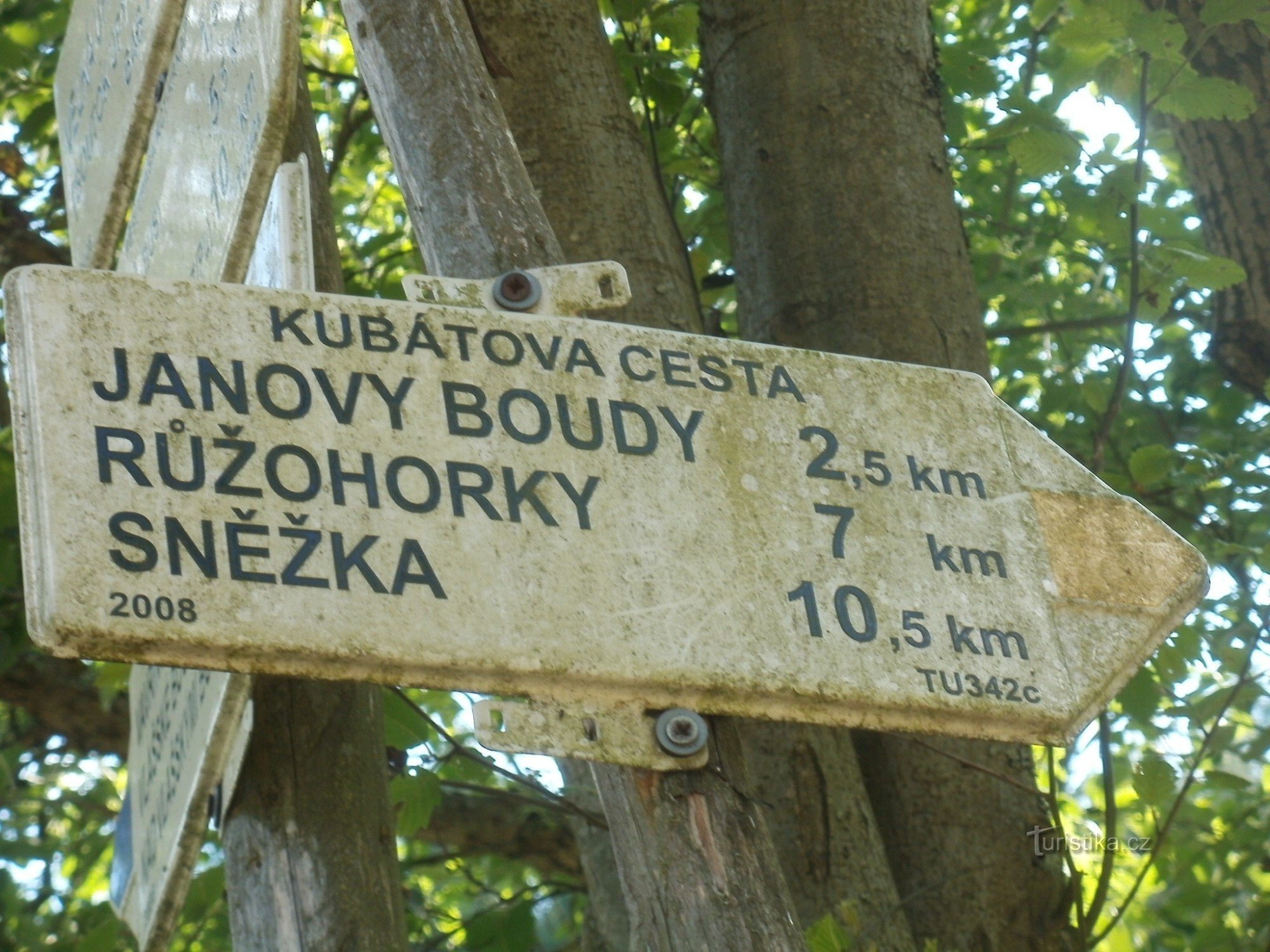 tourist crossroads Velká Úpa - intersection, confluence of Úpa and Mala Úpa