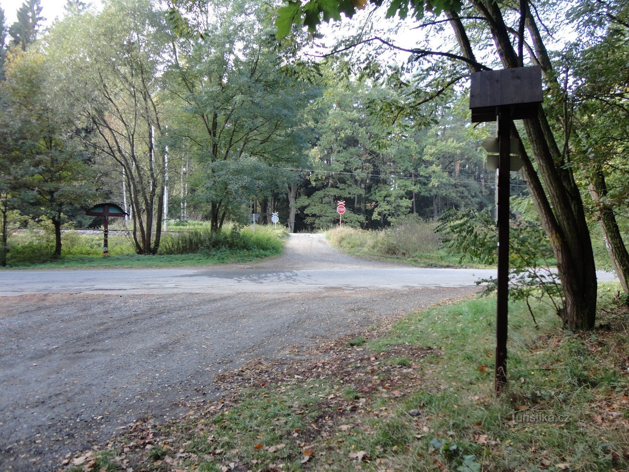 Vodní tůň tourist crossroads