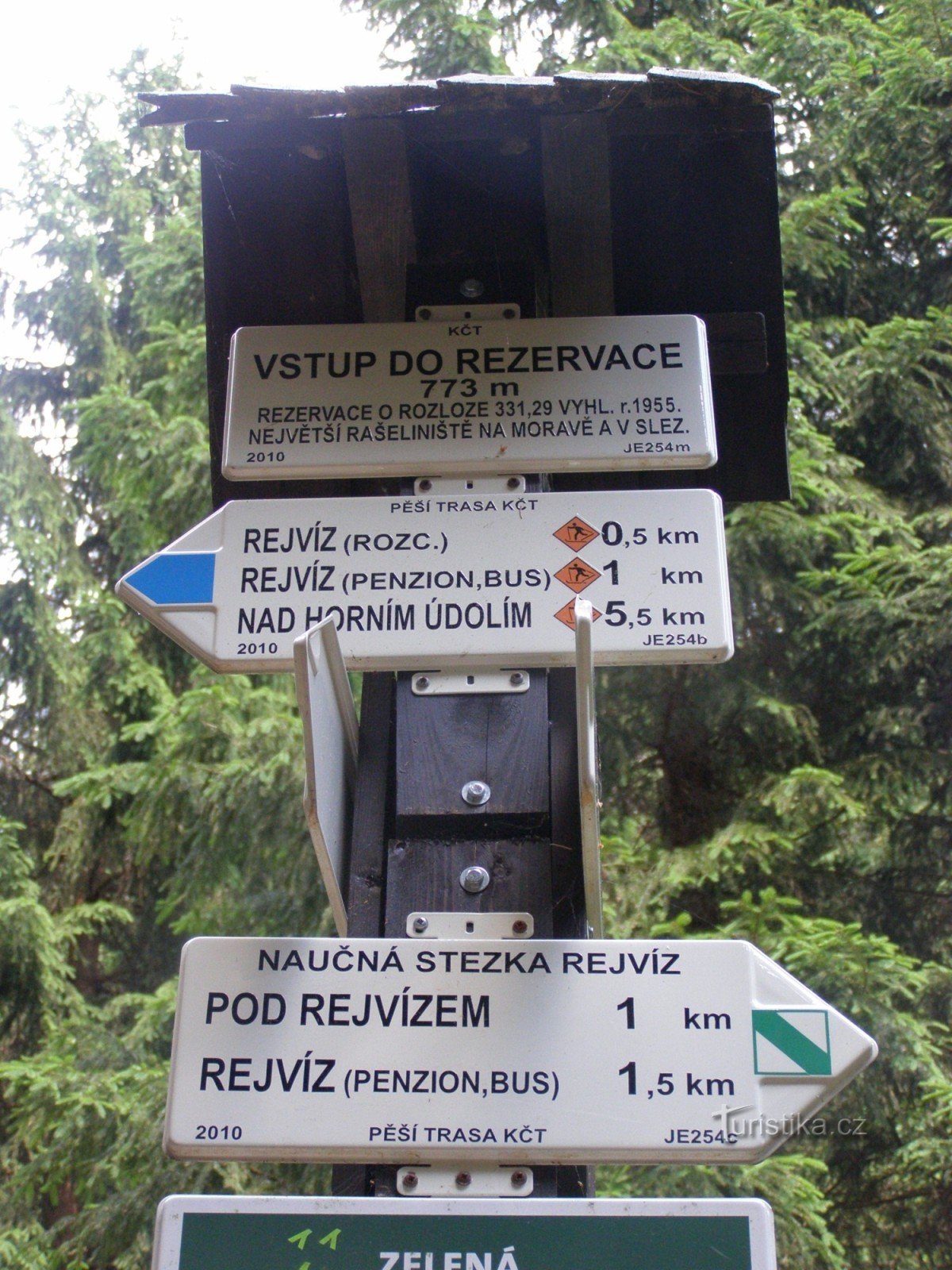 turistické rozcestí - Vstup do rezervace