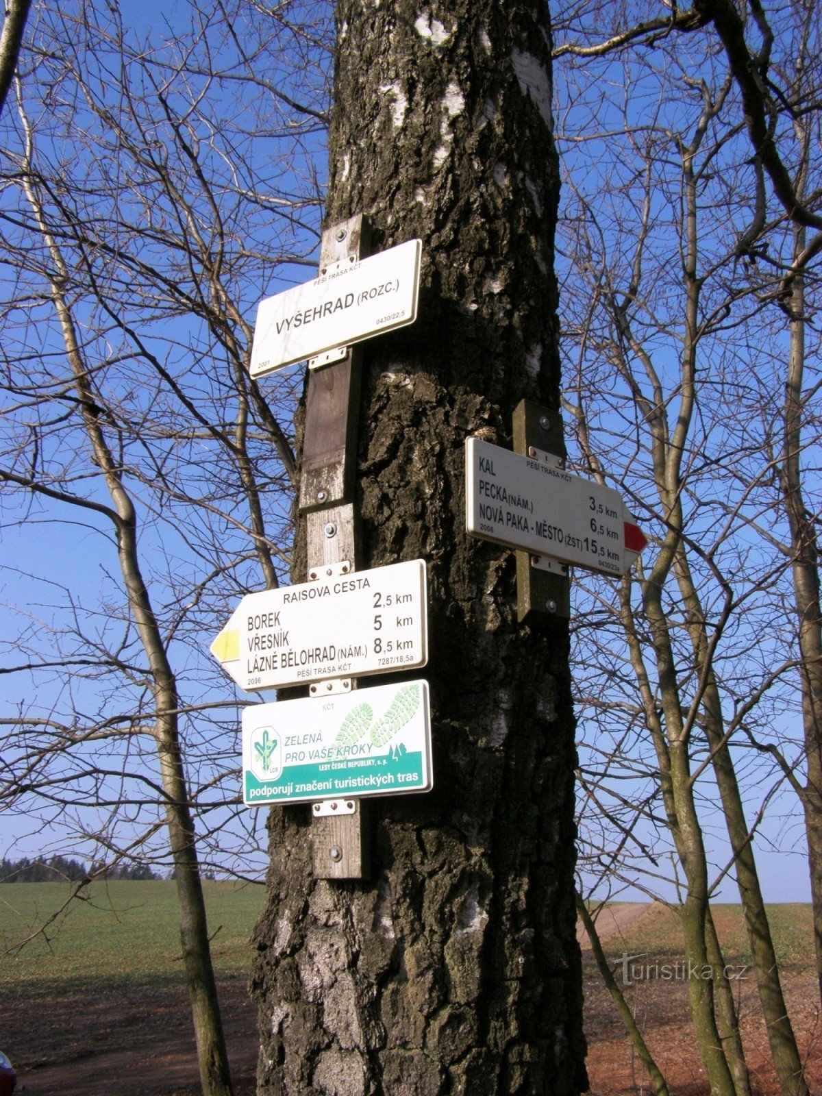 tourist crossroads Vyšehrad