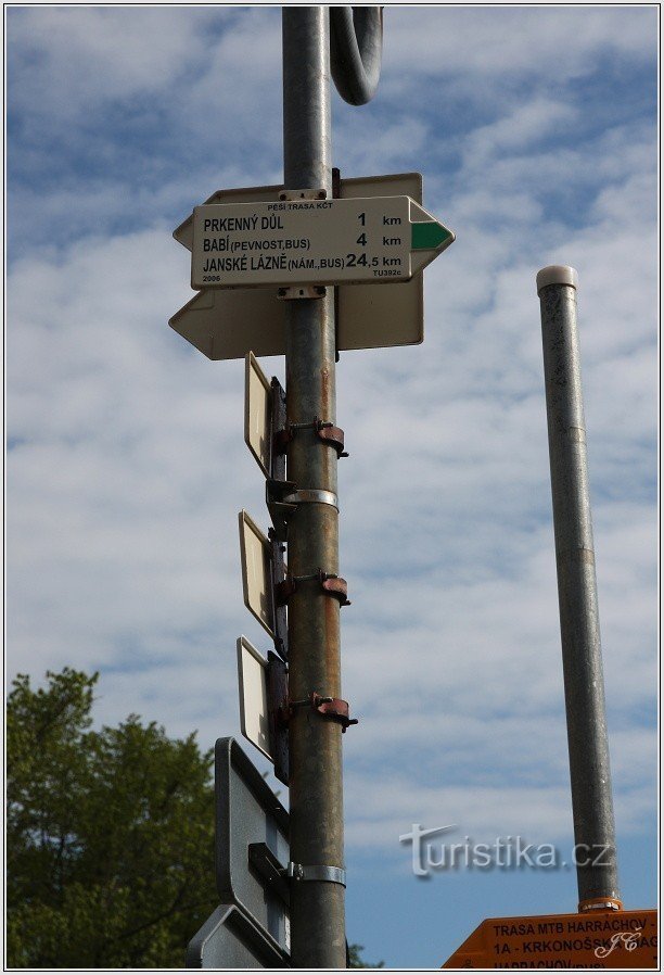 Crocevia turistico Žacléř, Rýhorské náměstí