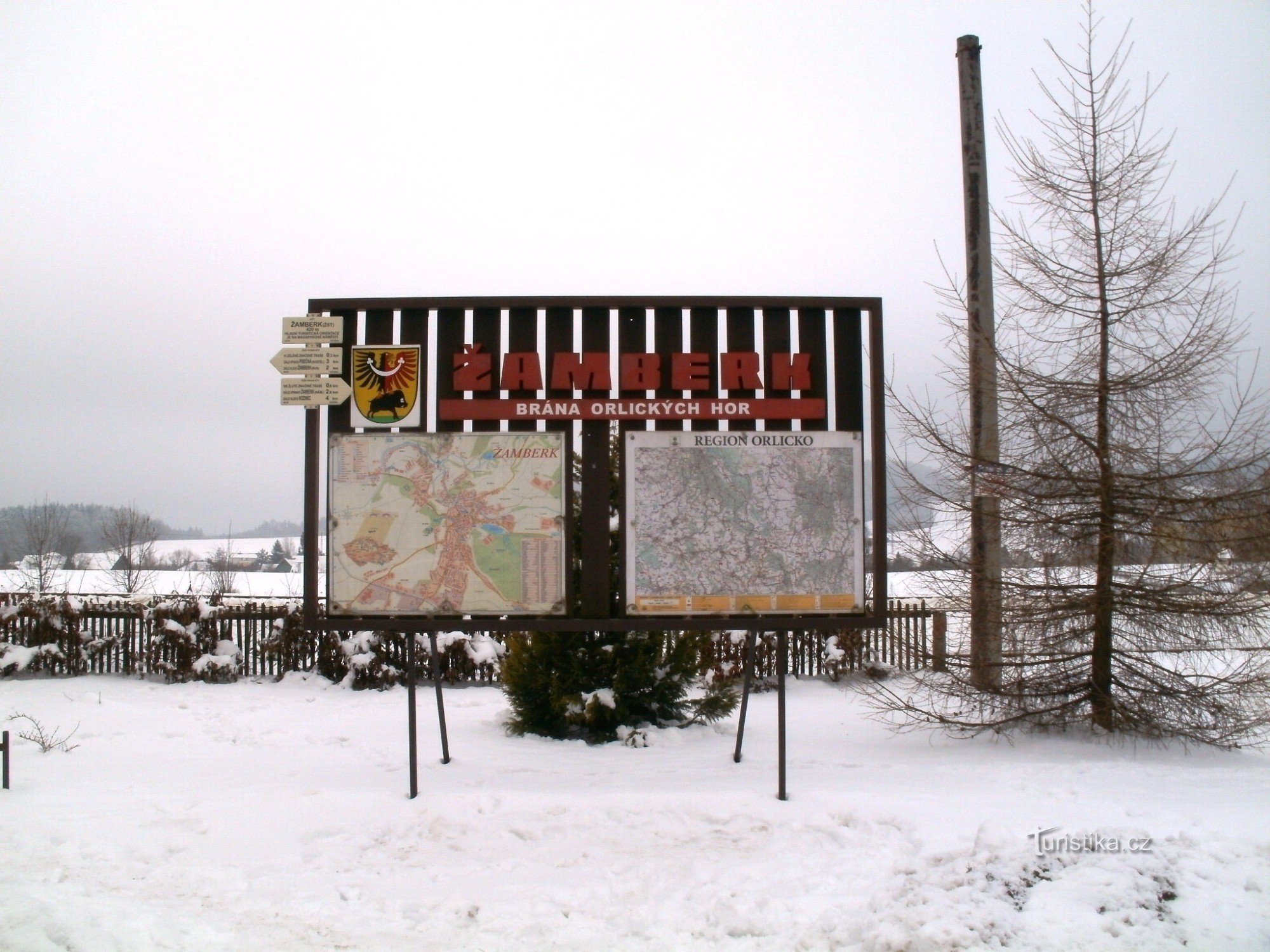 turistkorsning Žamberk - järnvägsstation