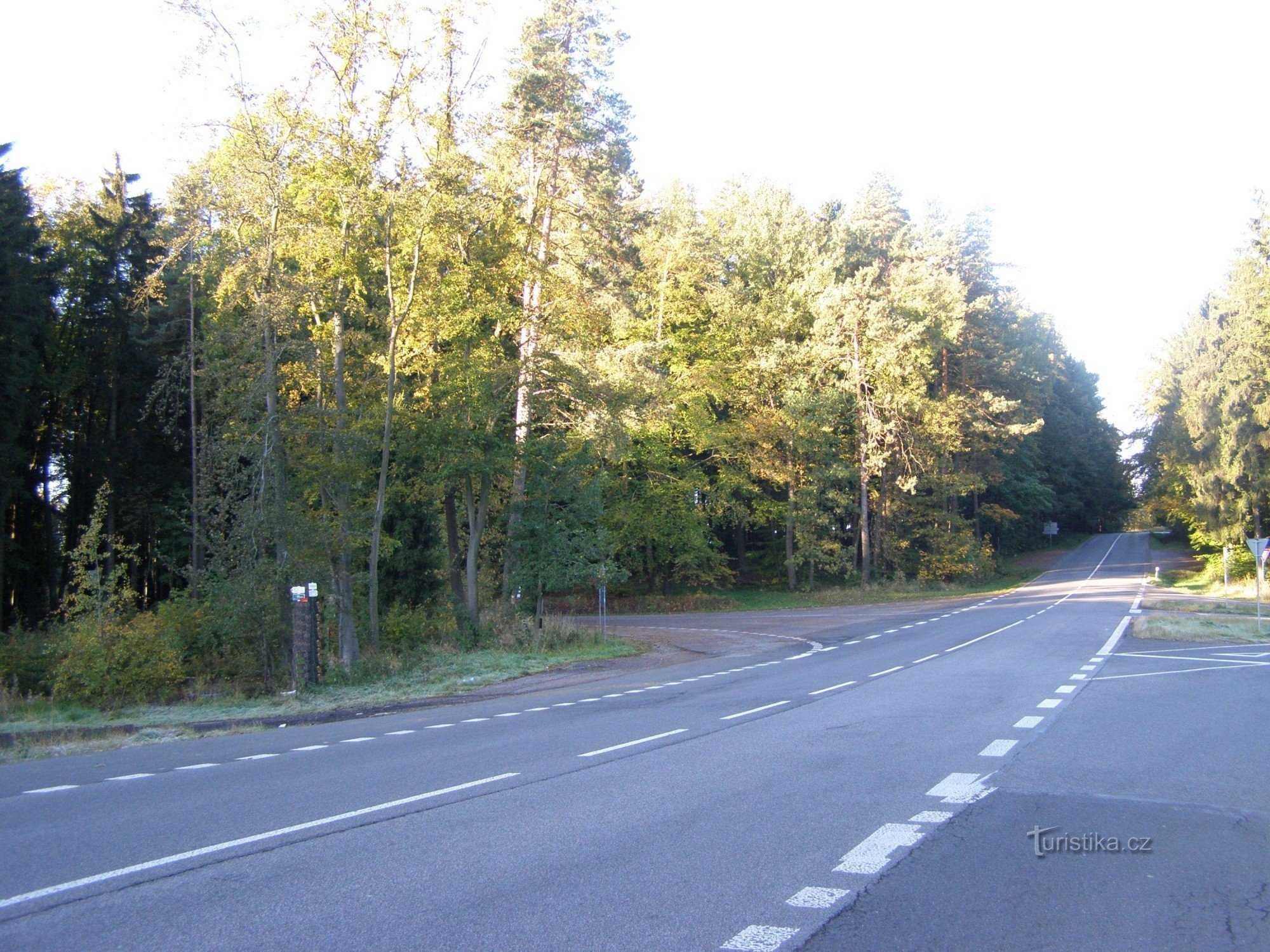 tourist crossroads Zelený háj