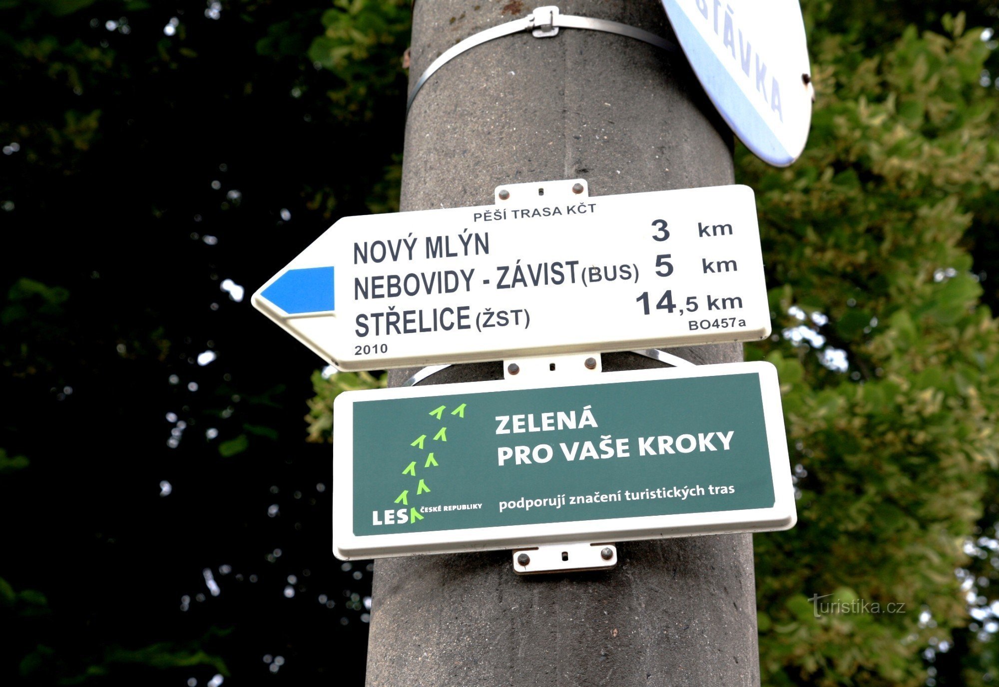 Tourist crossroads Želešice