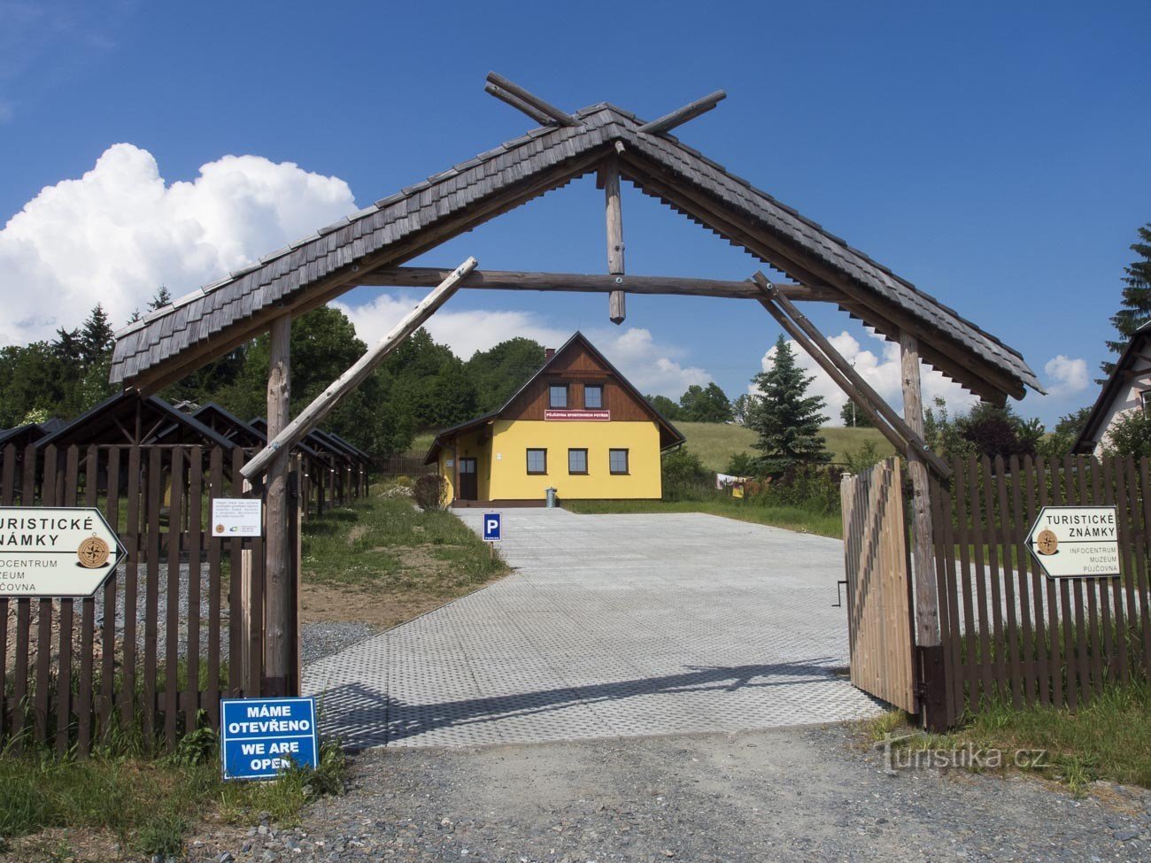 Turistične znamke