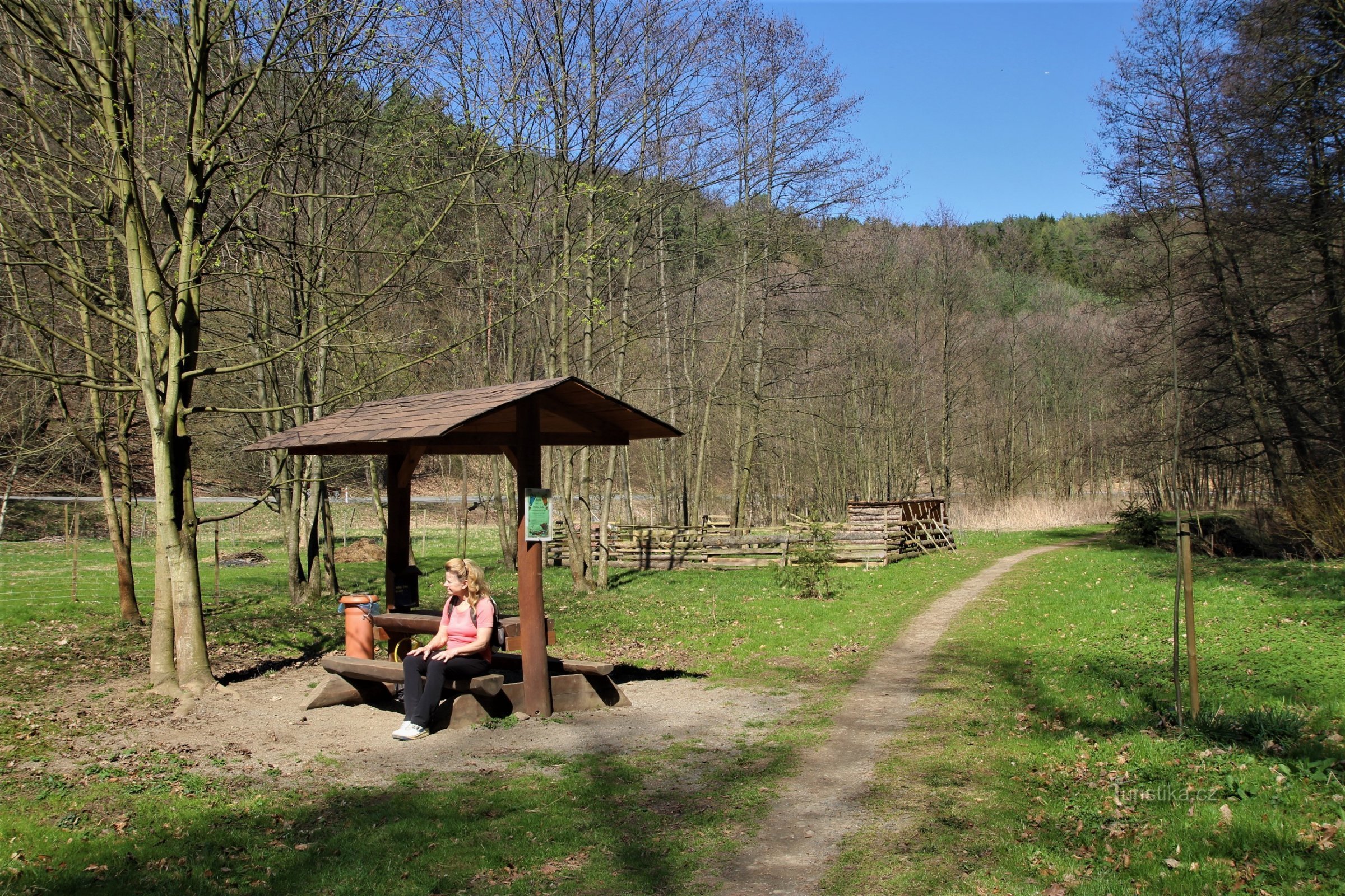 Tourist shelter on the route of the educational trail