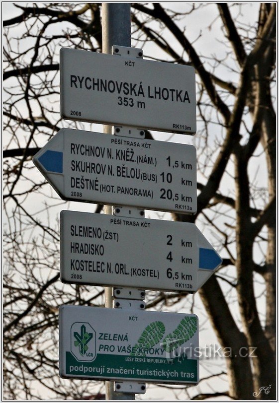 Turistiviitta Rychnovská Lhotka