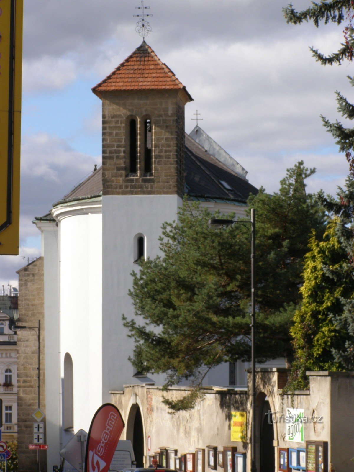 Turnov - Pyhän Nikolauksen kirkko. Franciscus Assisilainen