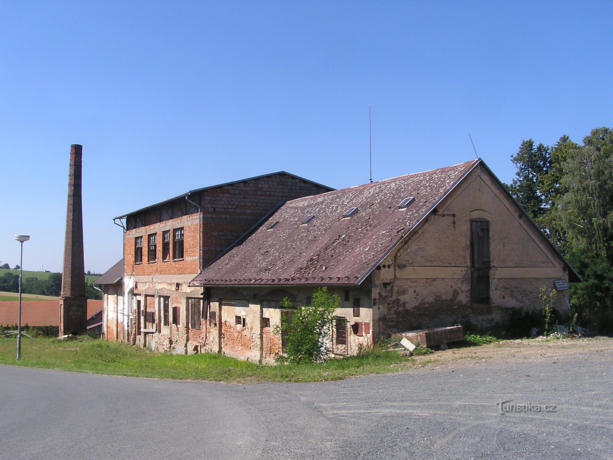 Fort in Zbraslavice - boerderijgebouwen - 7.8.2008 augustus XNUMX