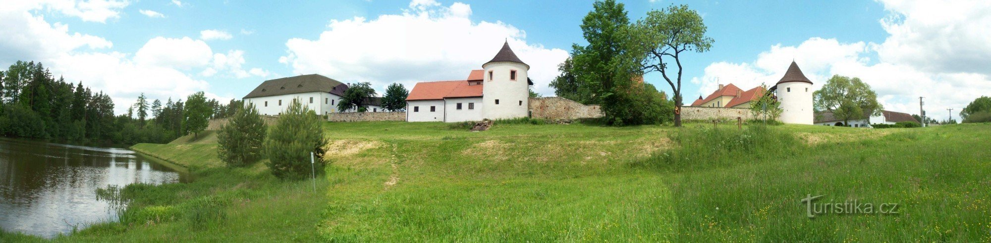 新城堡附近的 ŽUMBERK FORTRESS