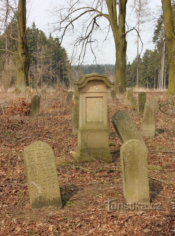 Tífusz temető Havlíčkov Brod közelében