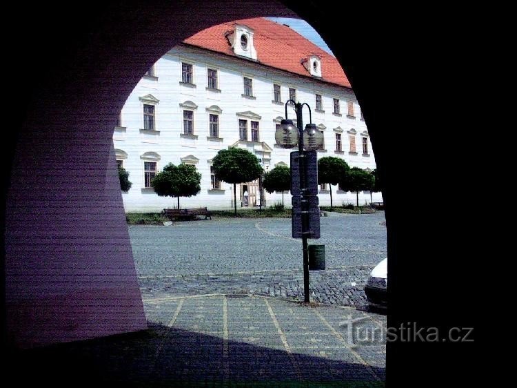 Týn nad Vltavou - castle