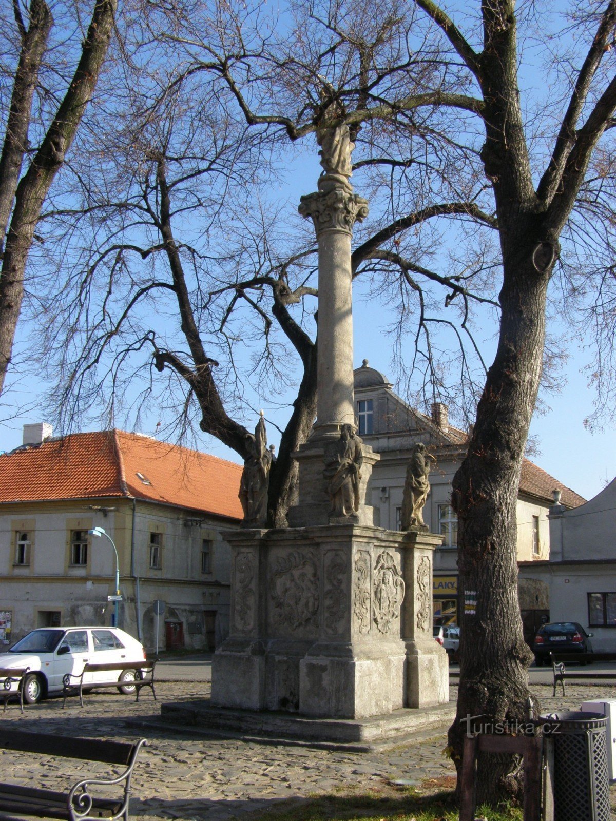 Tynec nad Labem - Mariánské sosoší