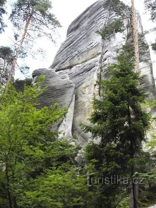 Paisaje típico en las rocas de Adršpašské