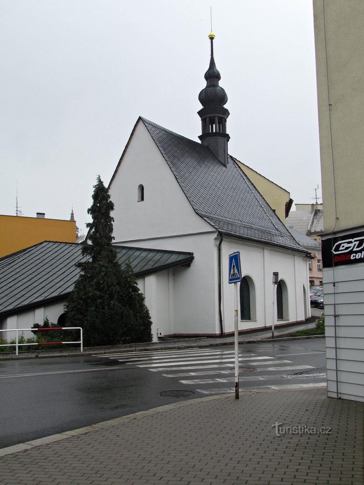 у каплиці Св. Варвари вперше