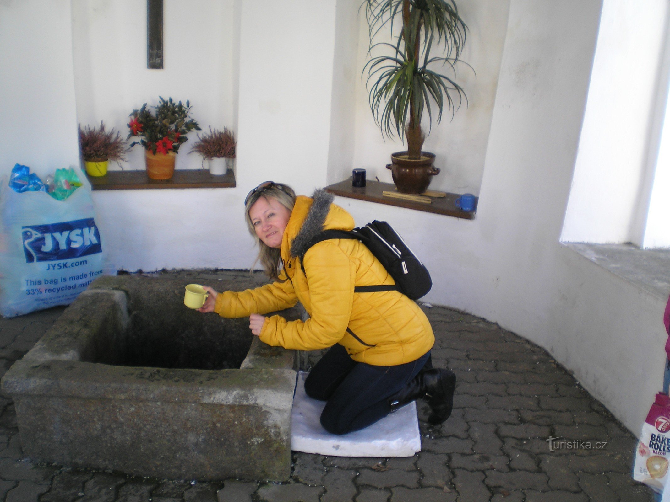 A la source de St. Vintières