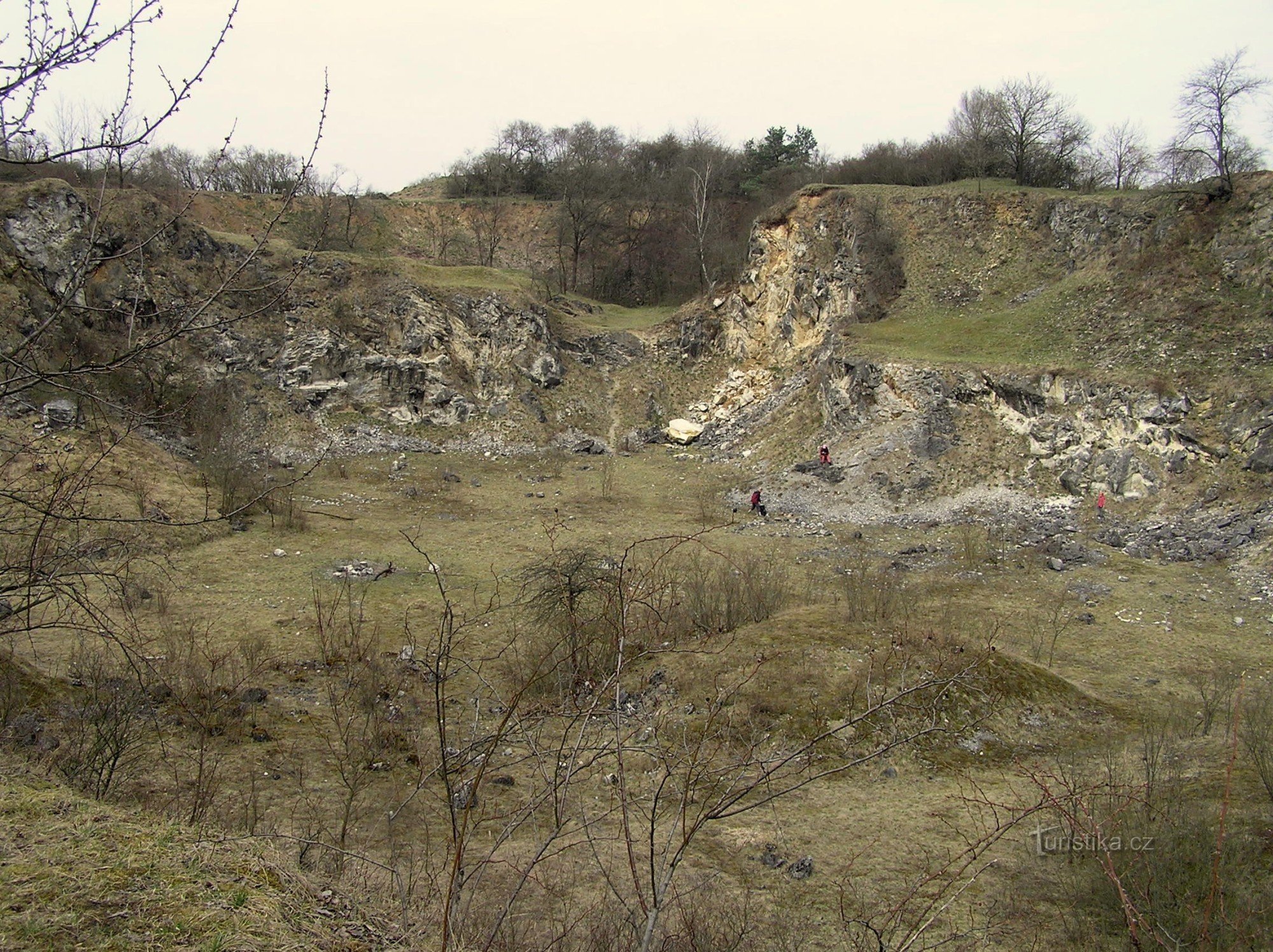 U Strejčkova lomu - voormalige steengroeve (april 2011)