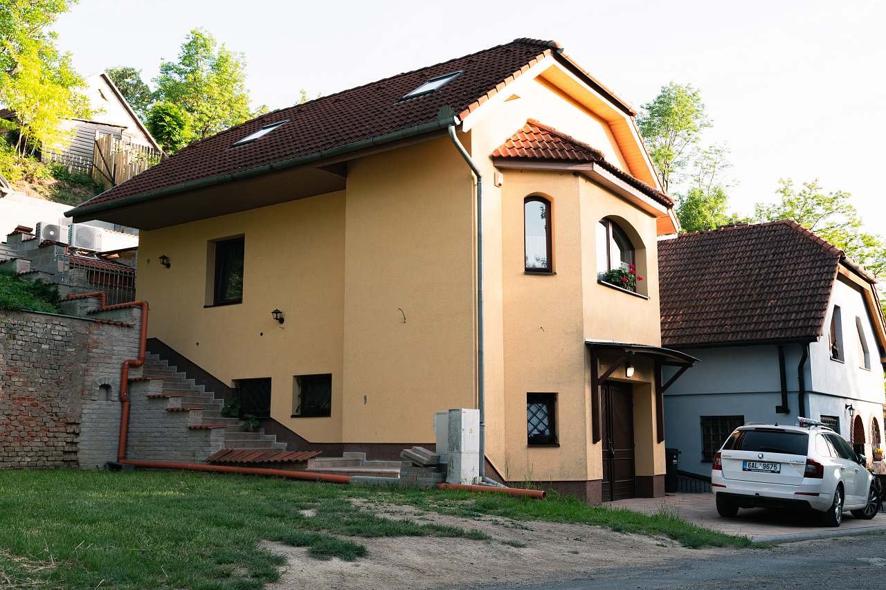 Smještaj u Šťastných-Starovice