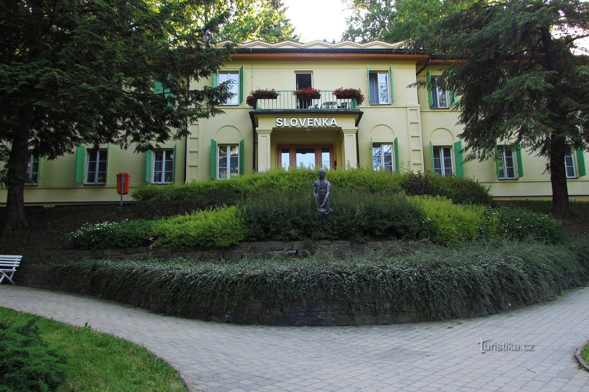 Cazare în casa balneară Slovenka din Teplice nad Bečvou