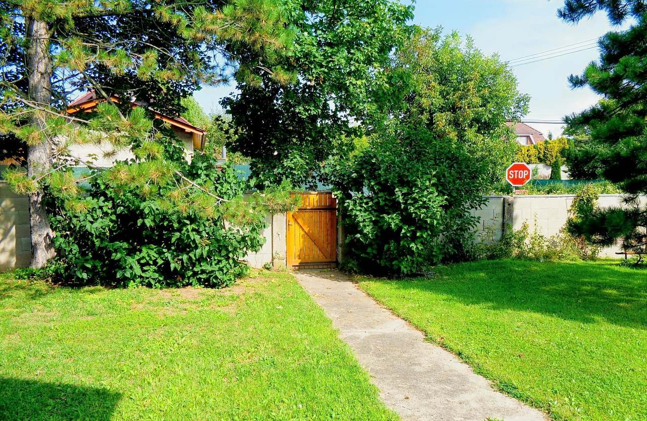 Ubytování v zahradě